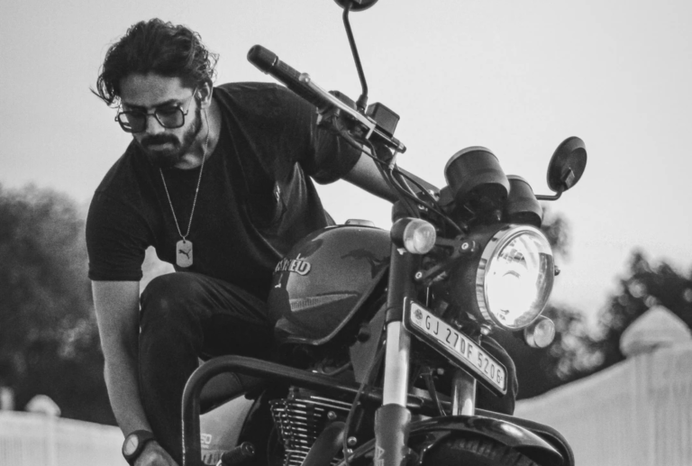 aejaz-memon-qKwf4c4BAOA-unsplash